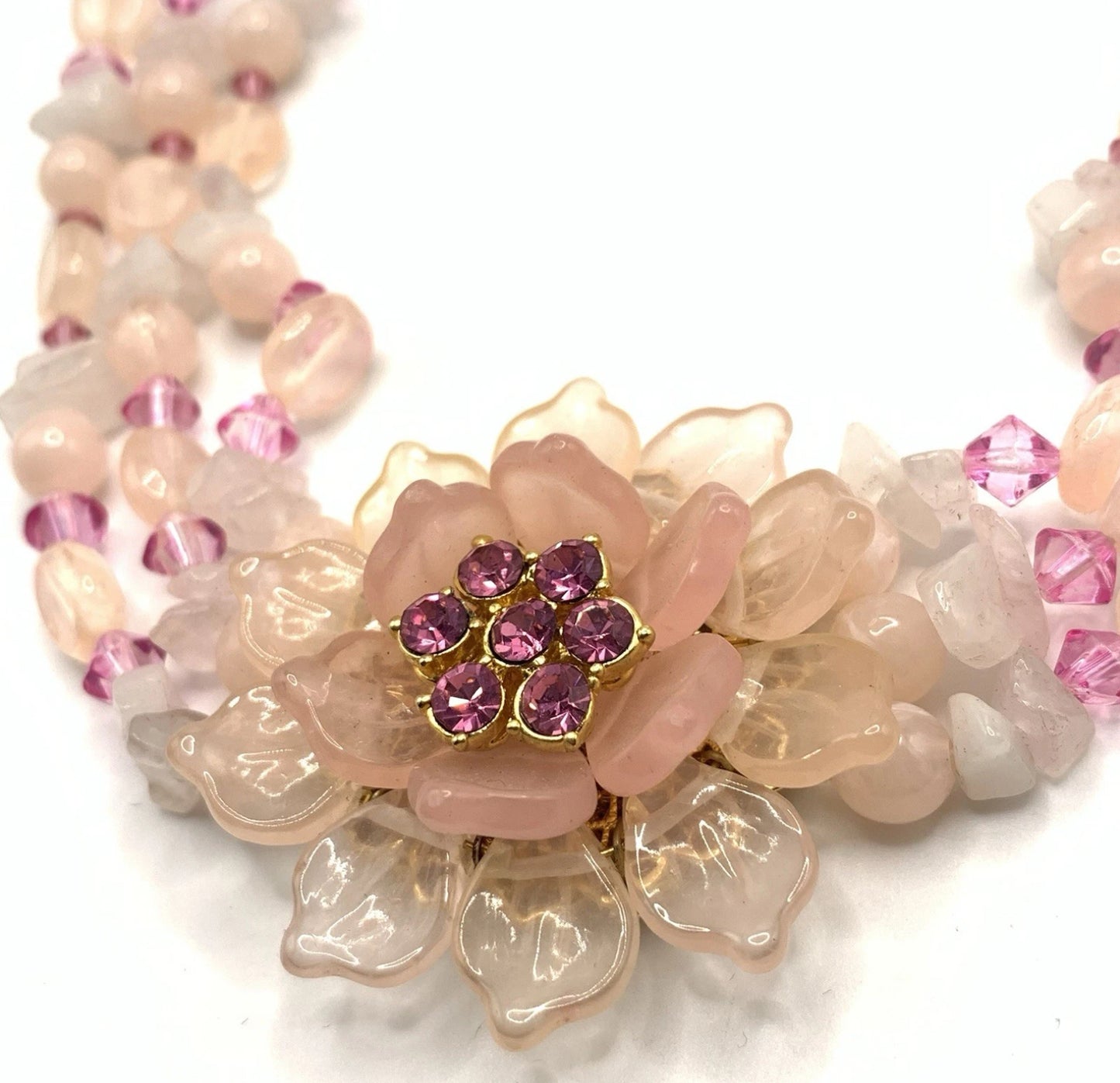 Vintage Unsigned Vendome Rare Pink Flower Haskellique Style 15 Inch Necklace