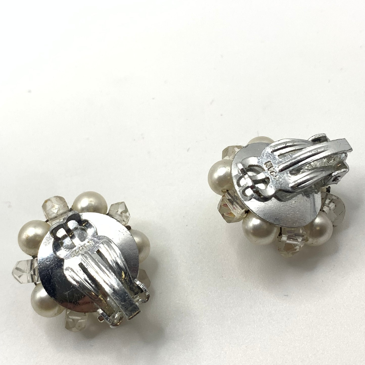 Vintage signed Japan Clip on earrings