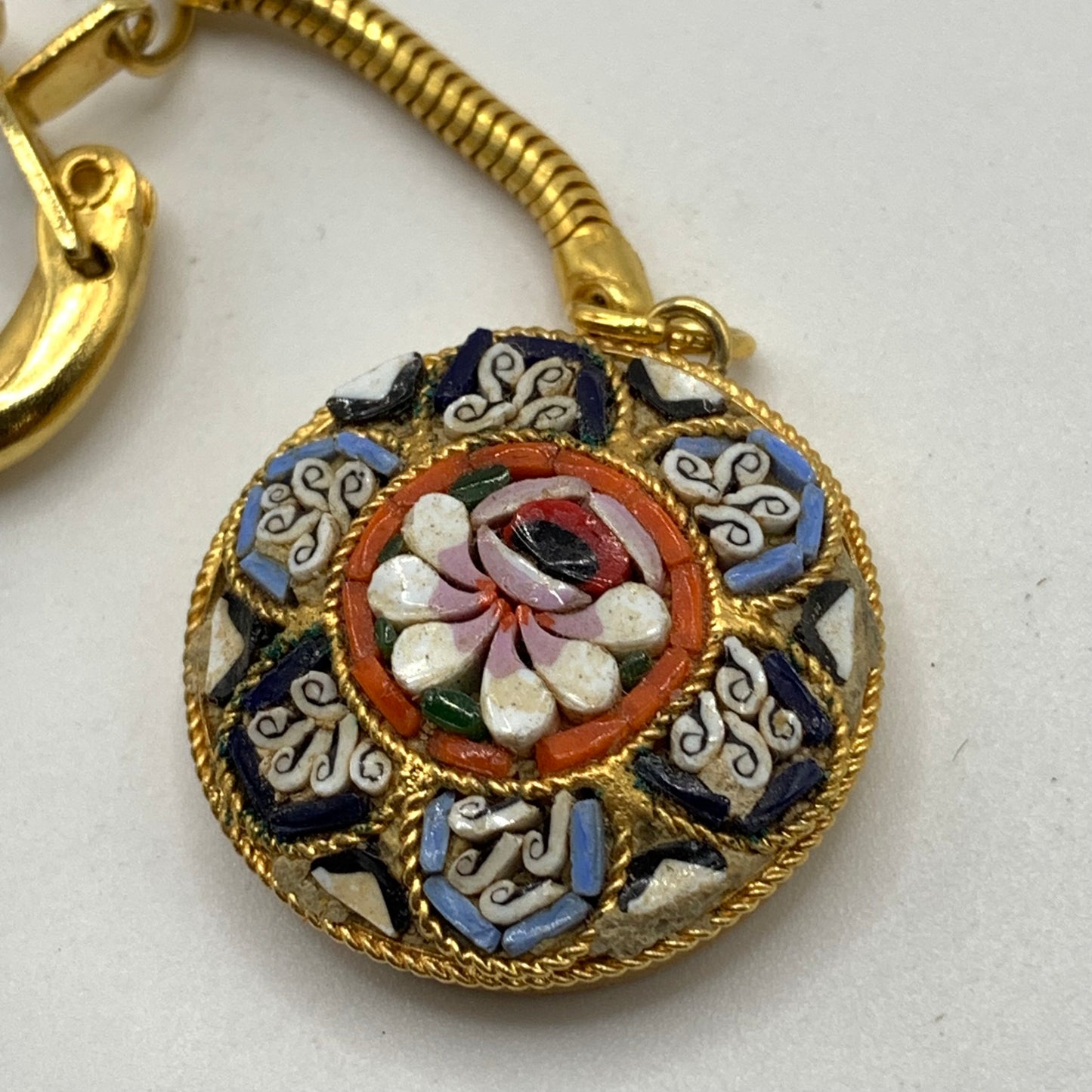 Vintage Micromosaic Round GoldTone Keychain – Made in Italy