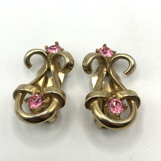 Vintage unsigned gold tone pink rhinestone clip on earrings