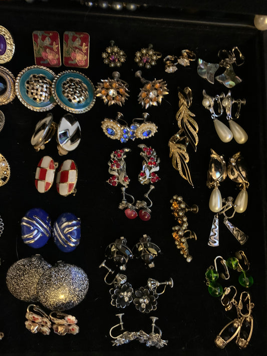 Mystery 10 Costume Jewelry Items