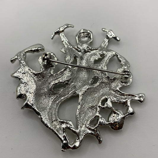 Vintage Cupid angel shaped silver tone brooch