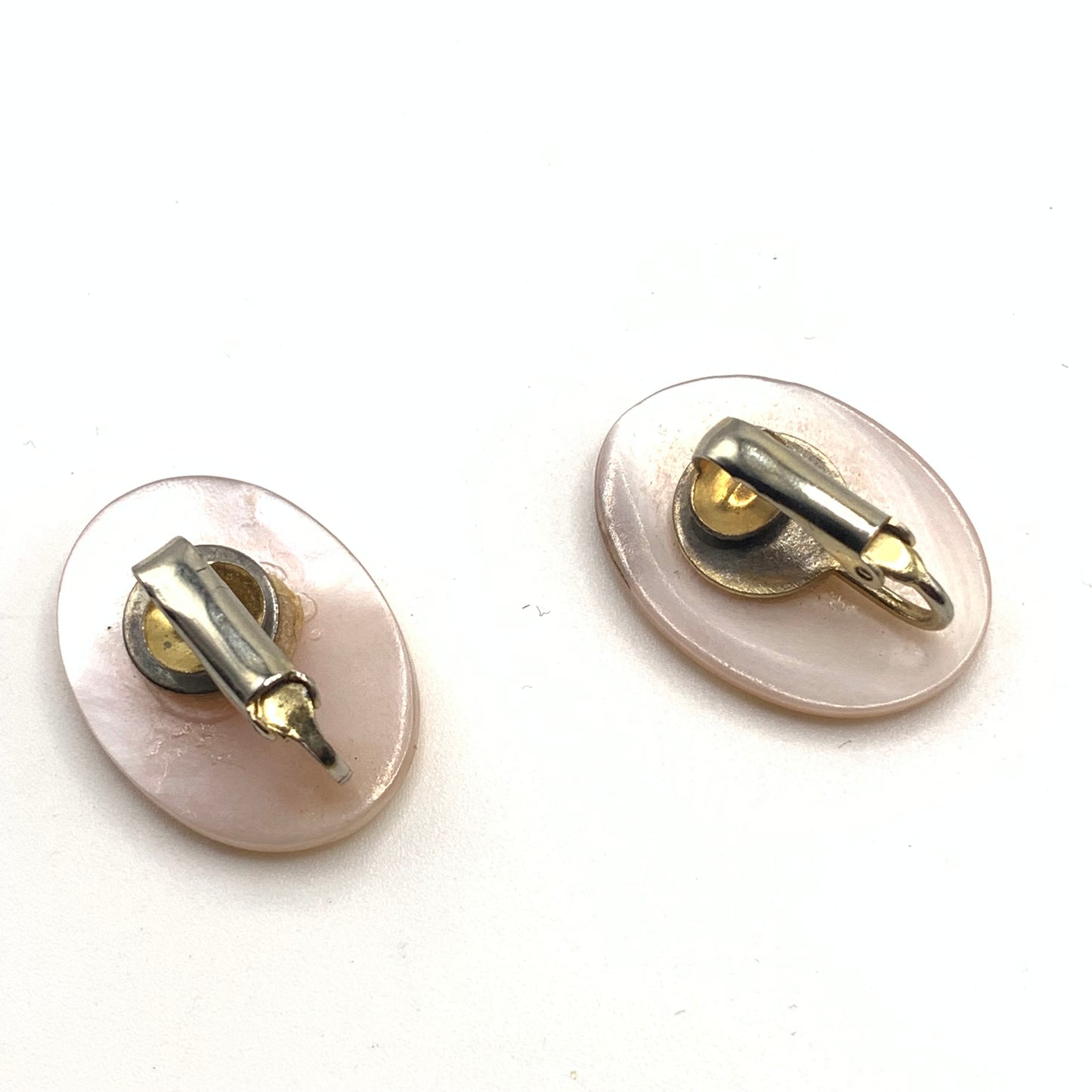 Vintage unsigned mother of pearl clip on stud earrings
